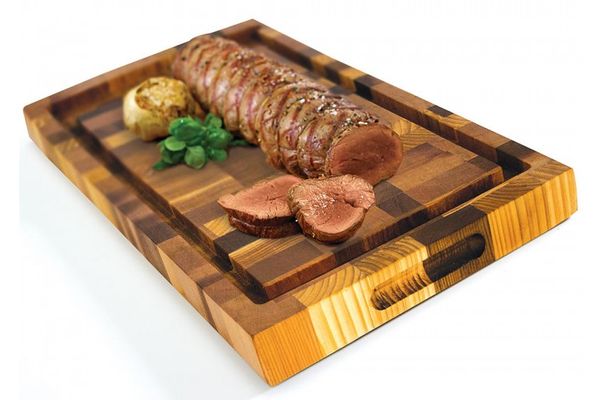 Grillező falapok és vágódeszkák